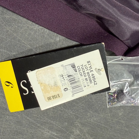 Ladies Sequins Purple Blazer with Rhinestone Detailing and Dress, Formal NWT - Picture 3 of 8